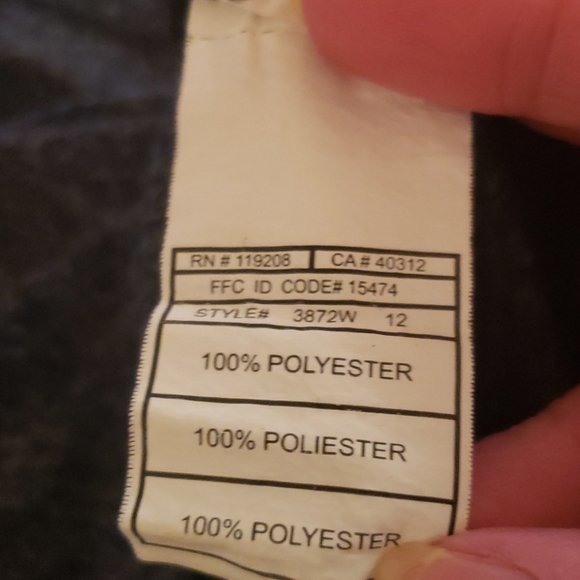 GO BLUE 💙💛💥University of Michigan shirt - Picture 6 of 7